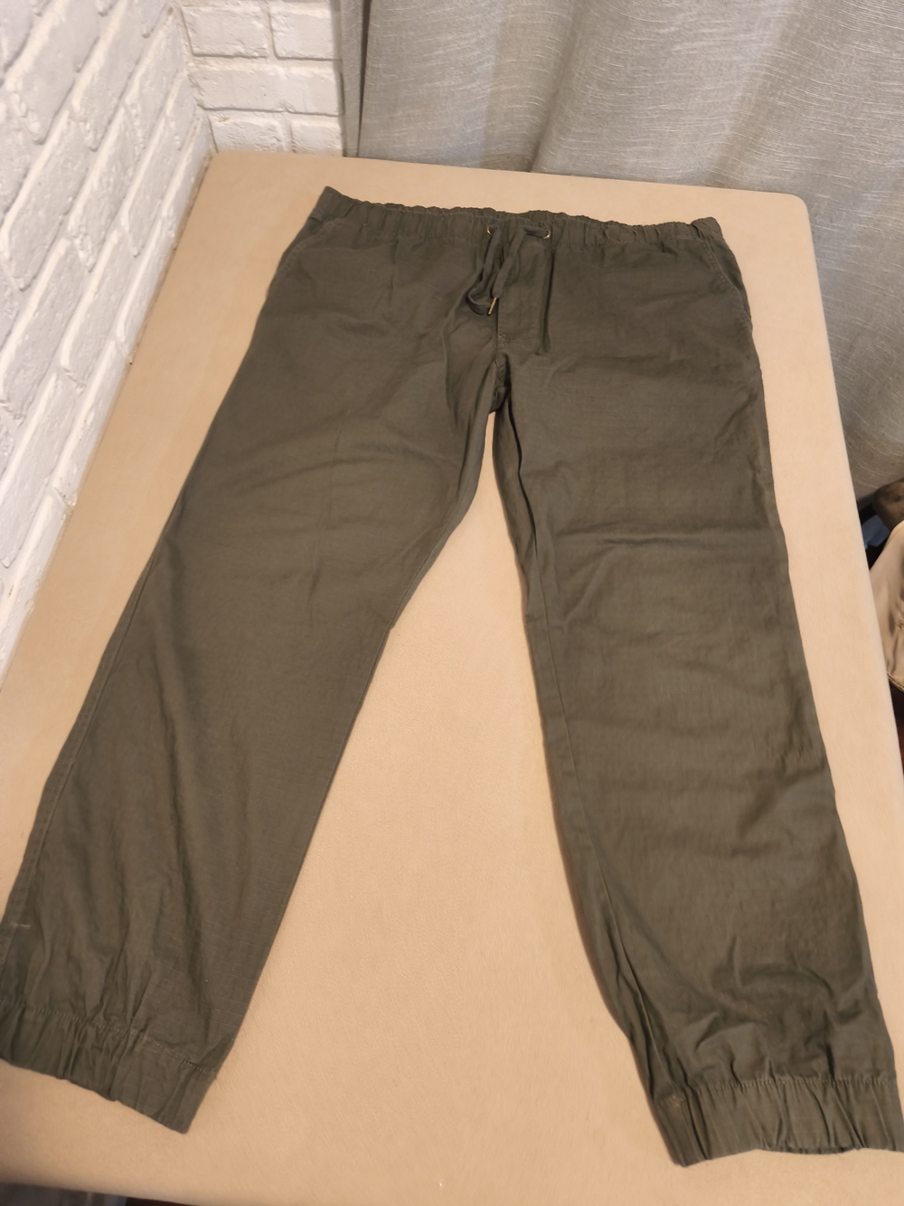 Men's Olive Drawstring Jogger Pants E1(19